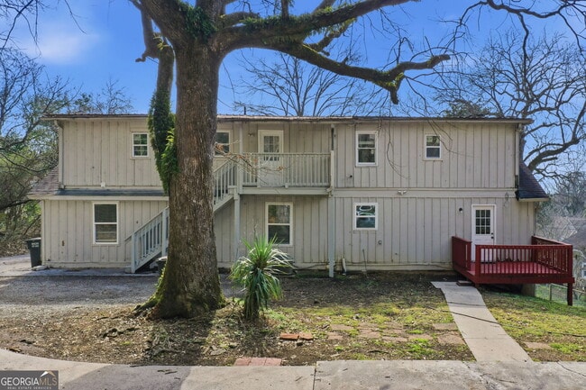 Building Photo - 212 Chandler St