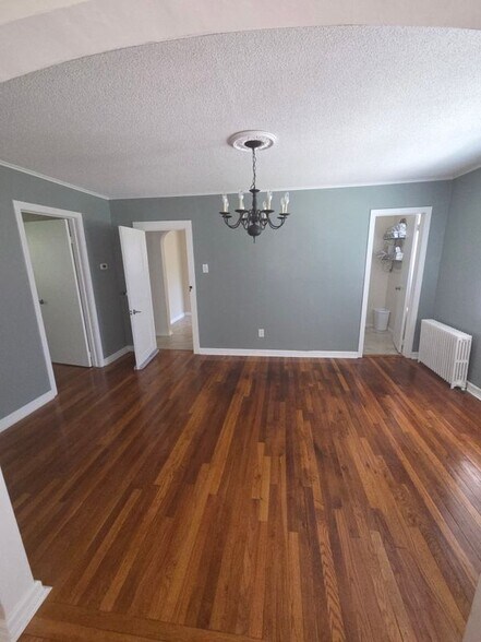 Building Photo - 263 N Greenbush Rd