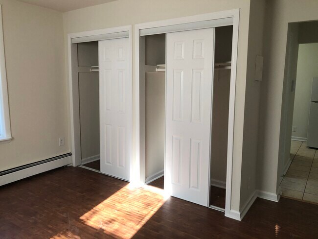 Building Photo - 7 Laidlaw Ave