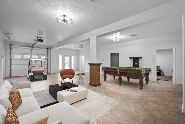 Building Photo - 933 Bonita Dr