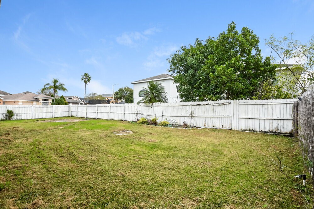 Building Photo - 1405 Timberbend Cir