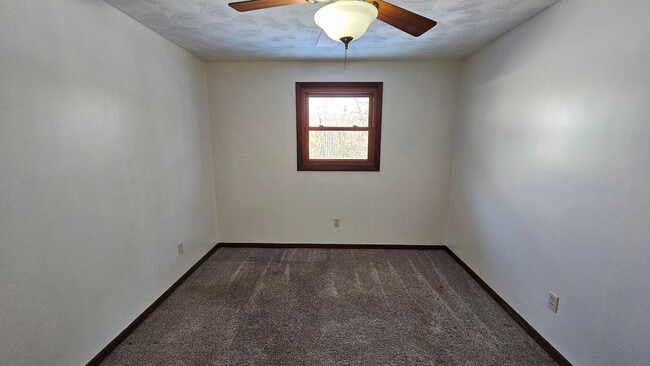 Building Photo - 3306-3308 Shelley Dr