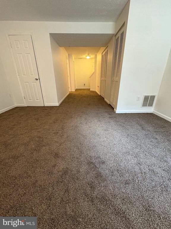 Building Photo - 8316 Widgeon Pl