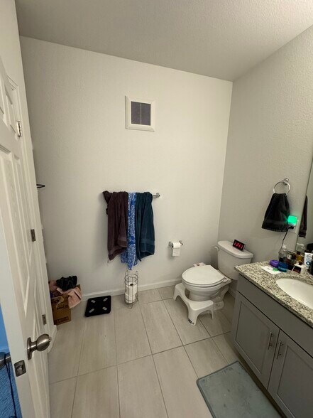 Part 2 - 15700 E Jamison Dr