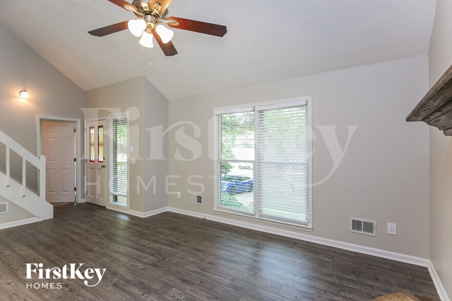 Building Photo - 5417 Hulsey Cir