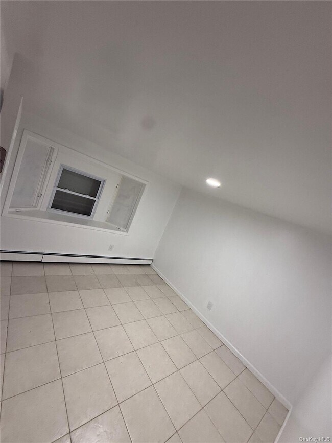 Building Photo - 53 Winfield Ave