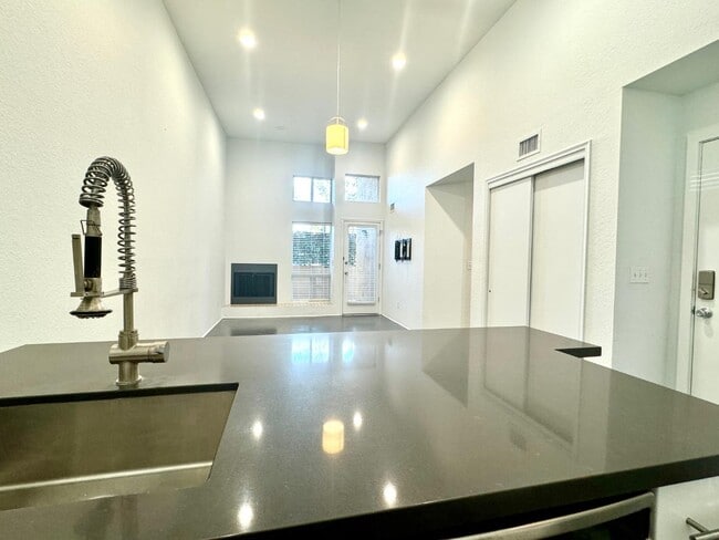 Building Photo - 7620 E Callisto Cir