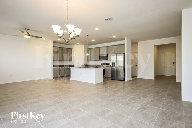 Building Photo - 1226 Ponca Rd