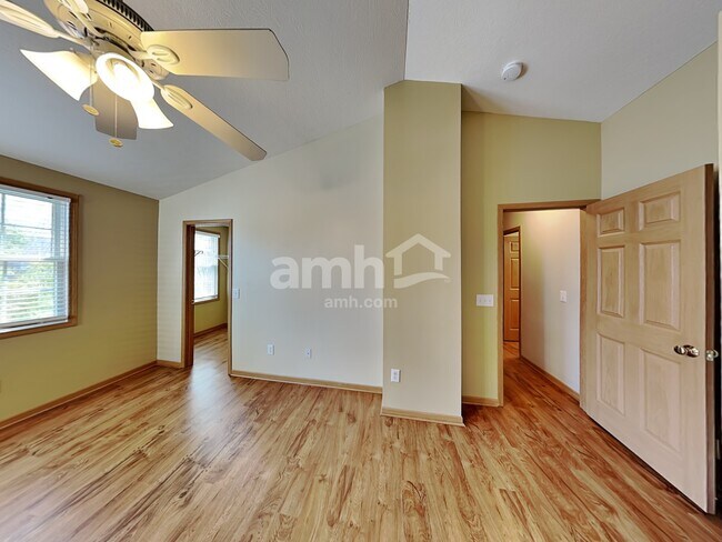 Building Photo - 2395 Featherwood Drive
