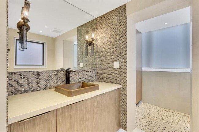 Building Photo - 1956 S Ocean Ln