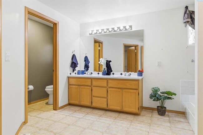 Building Photo - 2915 Sonoran Ct