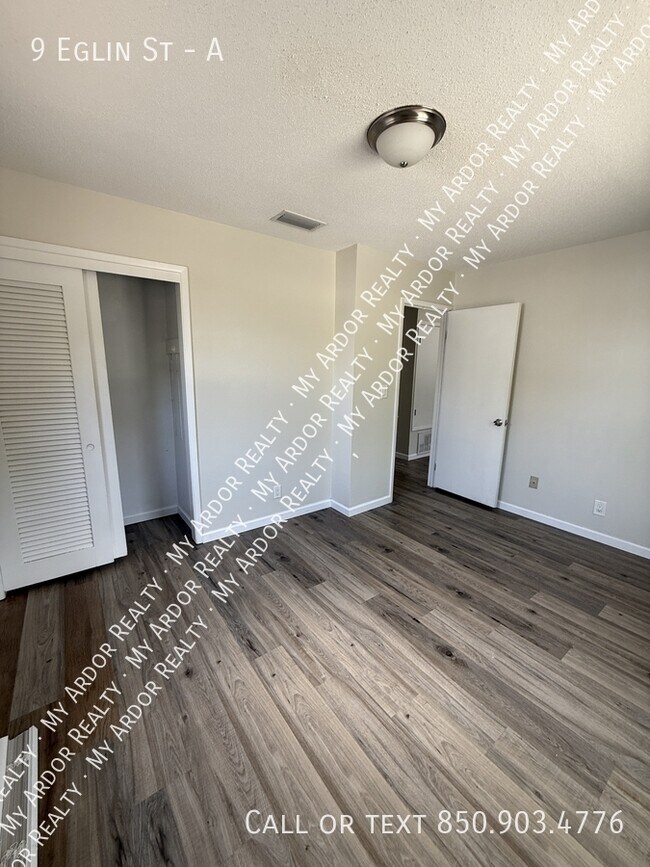 Building Photo - 9 Eglin St