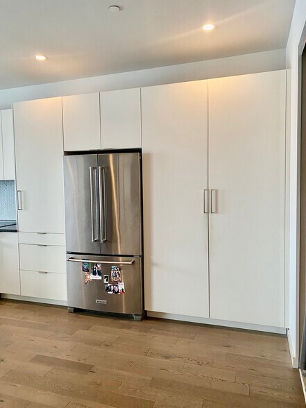 Building Photo - 1300 N Ogden St