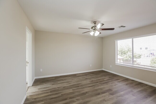 Building Photo - 2829 S 106th Pl