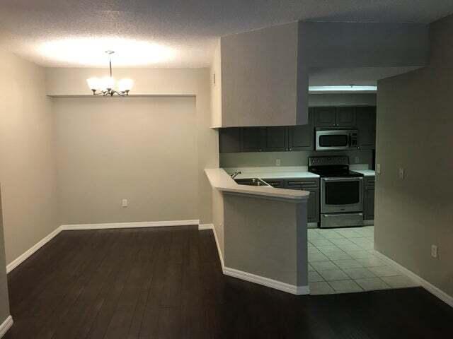 Building Photo - 3023 Alcazar Pl