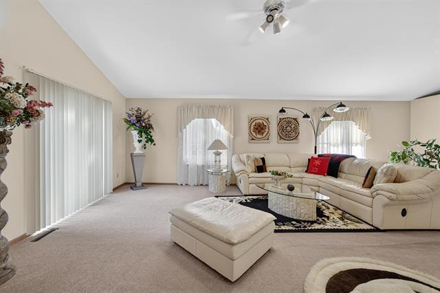 Building Photo - 2906 Brian Ln