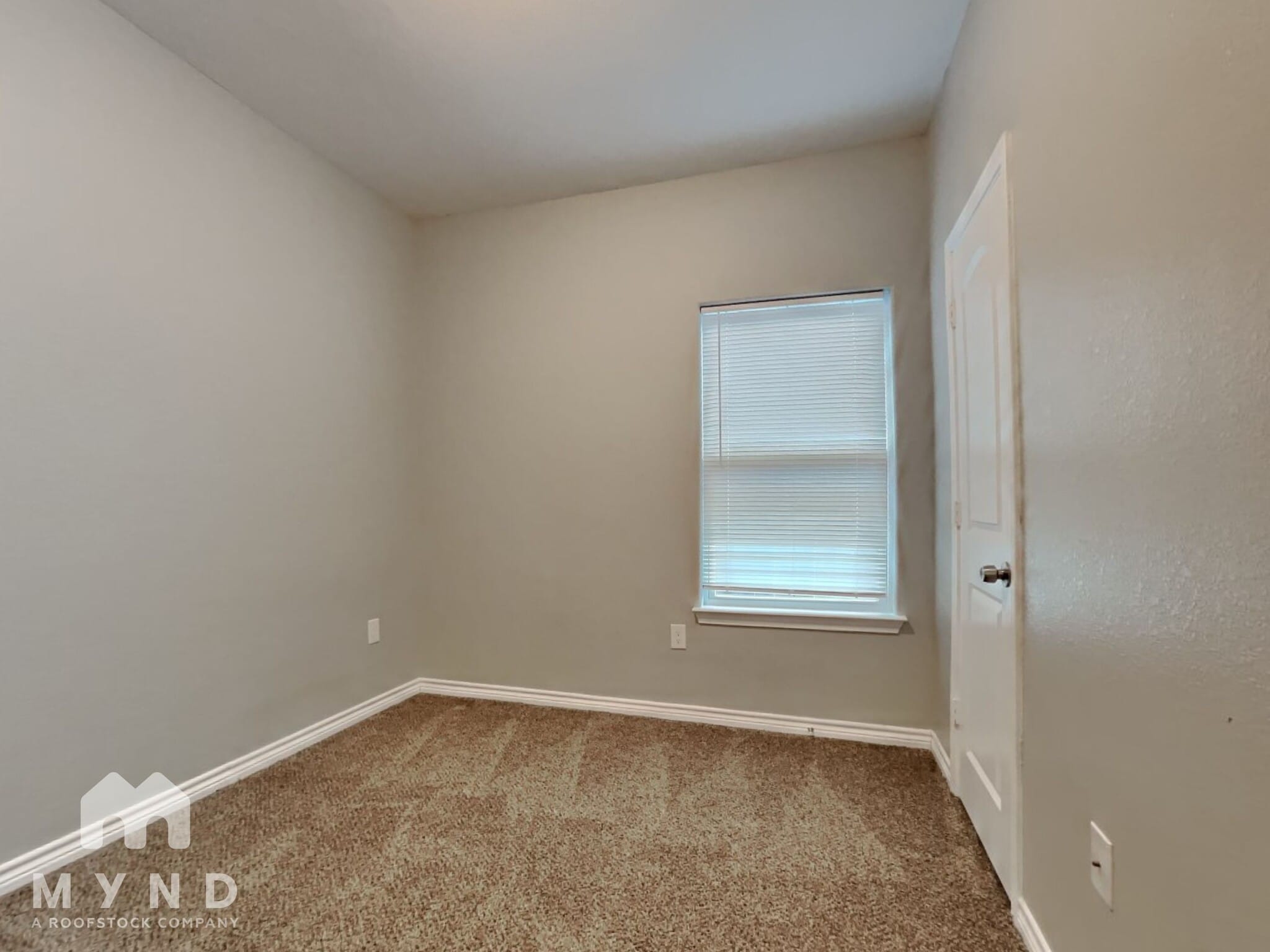 Building Photo - 16649 E Hammon