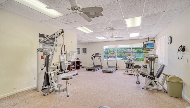 Building Photo - 4760 Gulf of Mexico Dr