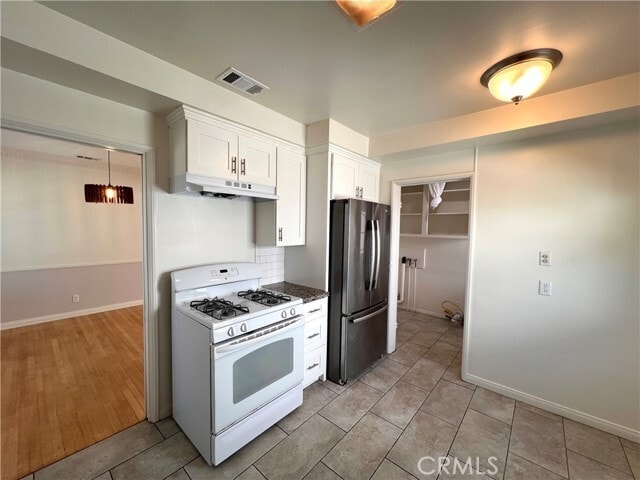 Building Photo - 5618 Fallsgrove St