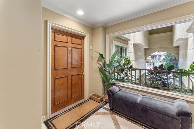 Building Photo - 277 S Spalding Dr