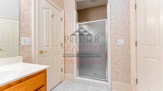 Building Photo - 68 Heartwood Dr