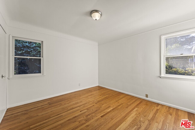 Building Photo - 5908 Abernathy Dr