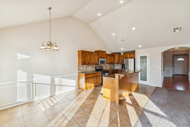 Building Photo - 4124 S 134th E Ave