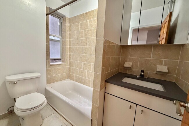 Floorplan - 175 Pinehurst Avenue
