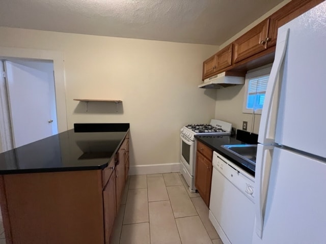 Building Photo - 15 Bay St