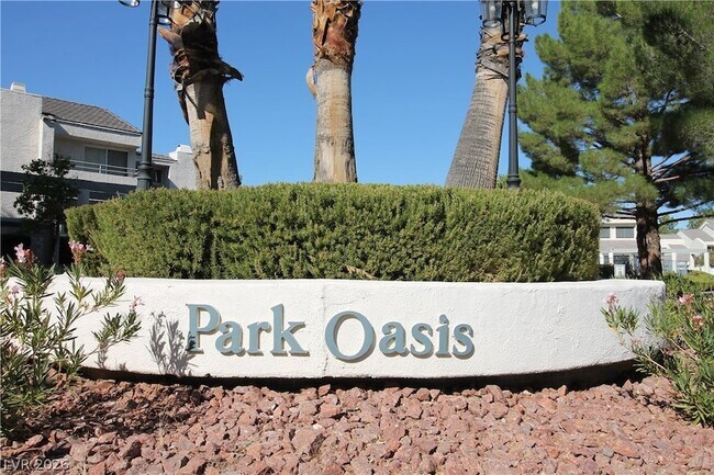 Building Photo - 2748 Lodestone Dr