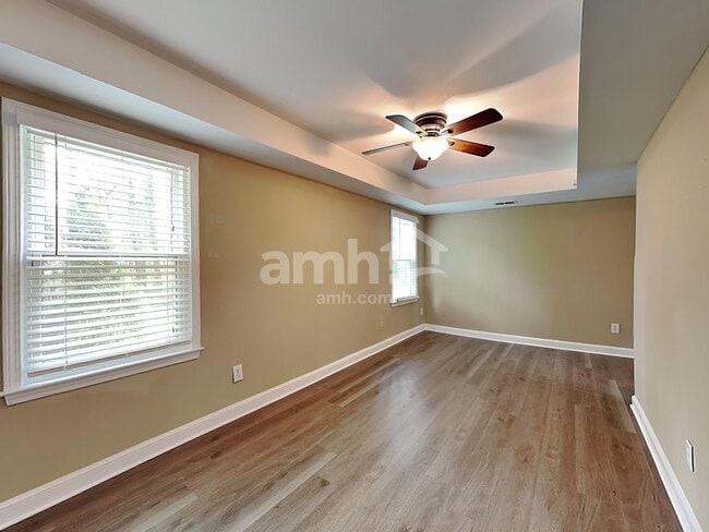 Building Photo - 6105 Braidwood Ct