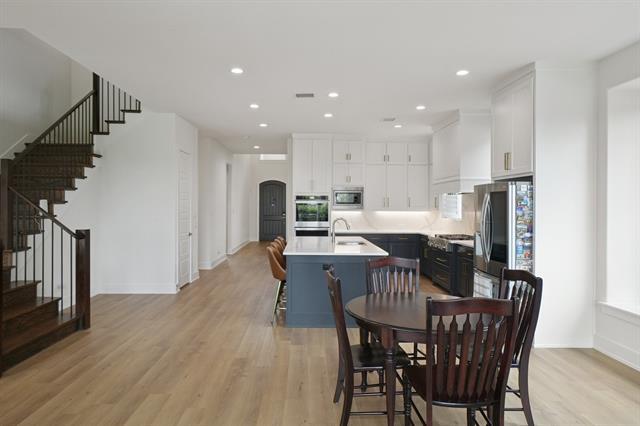 Building Photo - 3960 Medio Creek Dr