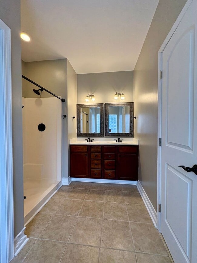 Building Photo - Harbour Breeze Estates