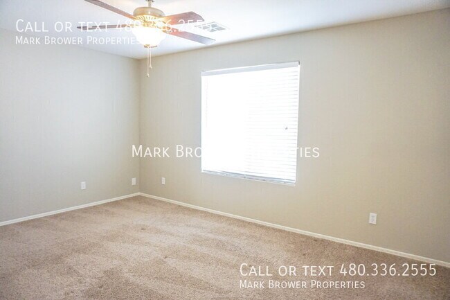 Building Photo - 2892 W Angel Way