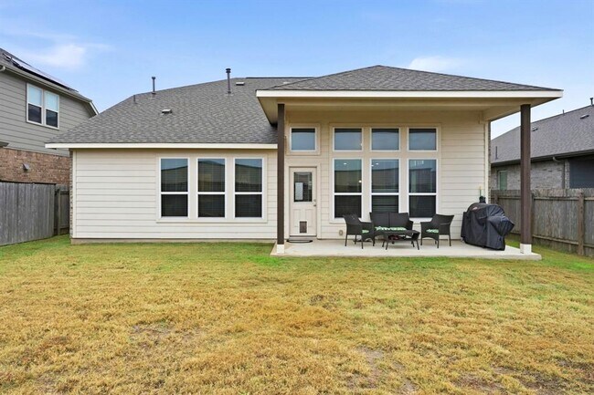 Building Photo - 5928 Agostino Dr