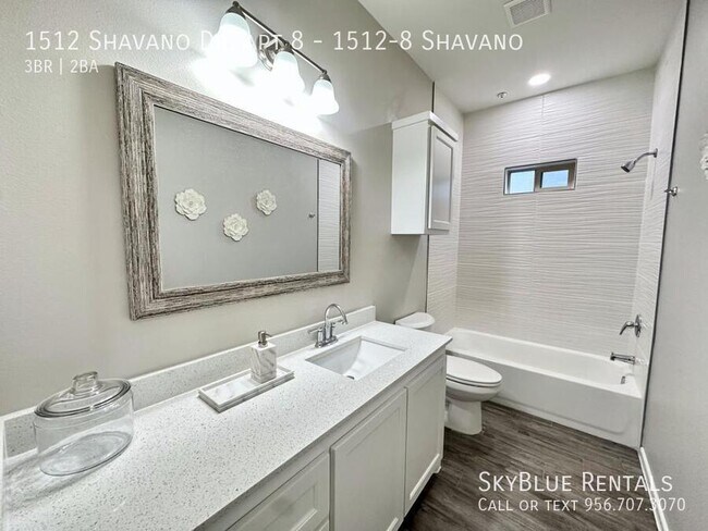Building Photo - 1512 Shavano Dr