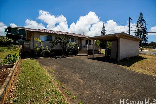 Primary Photo - 56-124-124 Makaiau Pl