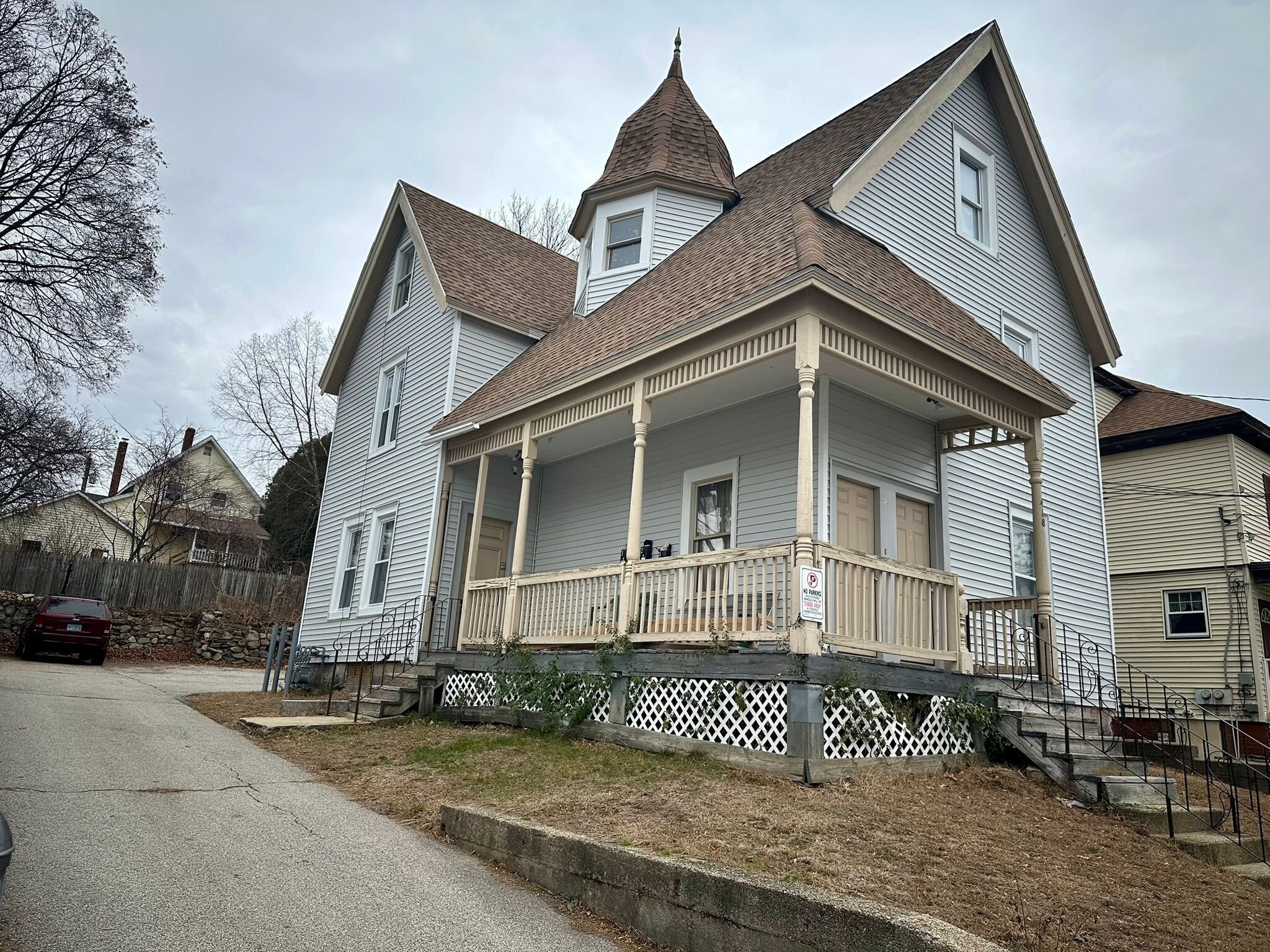 Building Photo - 418 Laurel St