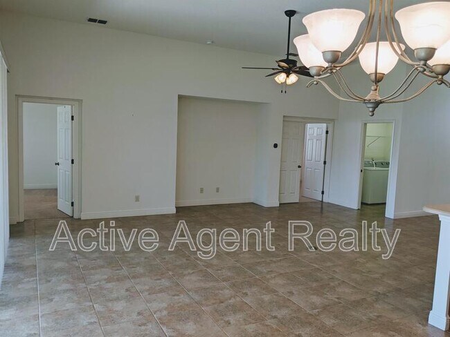 Building Photo - 1882 W Angelica Loop