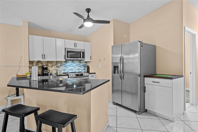 Building Photo - 15712 Woodgate Ct