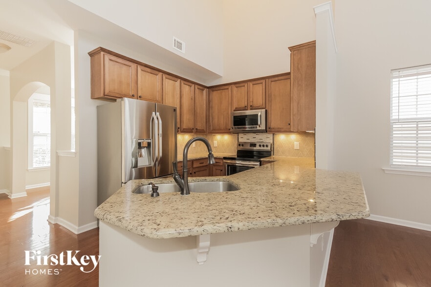 Building Photo - 2440 Sonoma Valley Dr