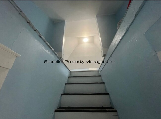 Building Photo - *80 Wood Street