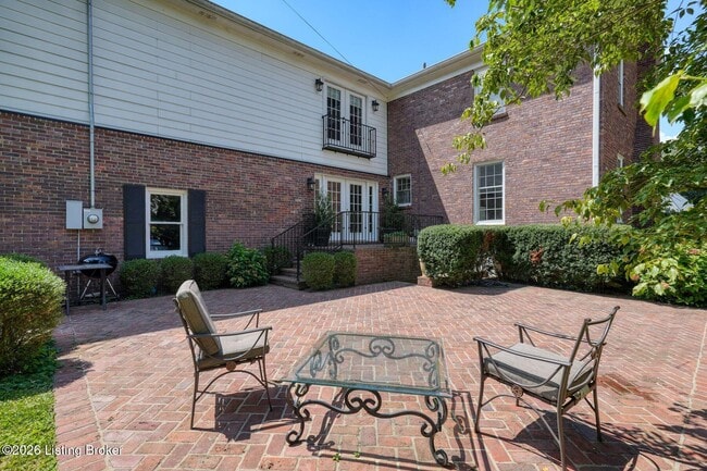 Building Photo - 12 Westwind Rd