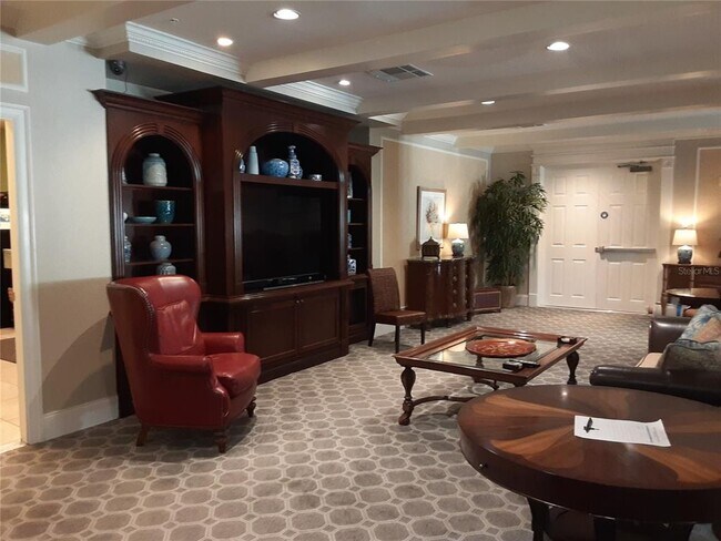 Building Photo - 1064 N Tamiami Trl