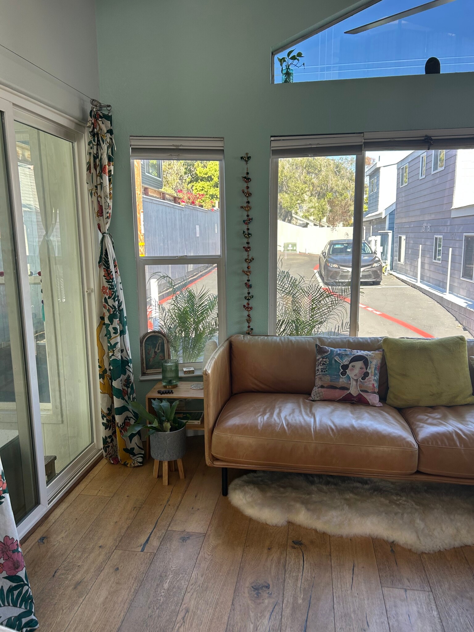 Building Photo - 1624 N Coast Highway 101 Hwy