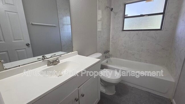 Building Photo - 2936-2938 8 Iron Dr