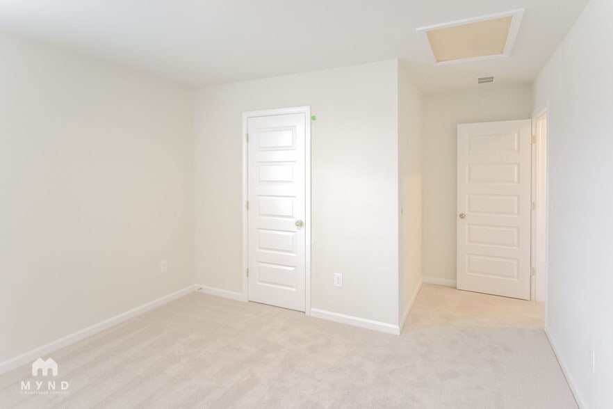 Building Photo - 1159 Joywood Dr