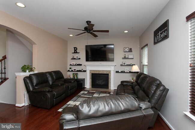 Building Photo - 2515 Baileys Pond Rd