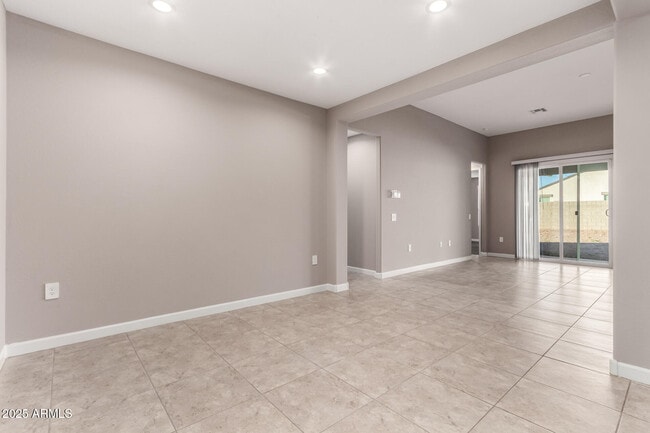 Building Photo - 37728 W San Capistrano Ave