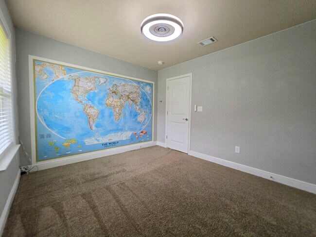 Building Photo - 14645 Birkdale Dr